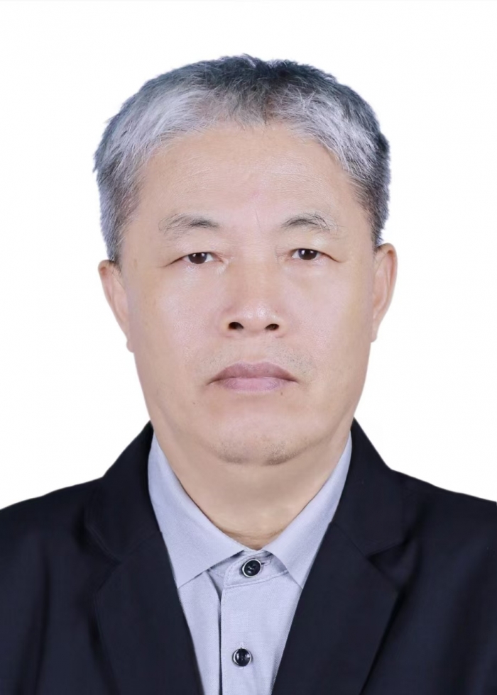 张影纯照片.jpg