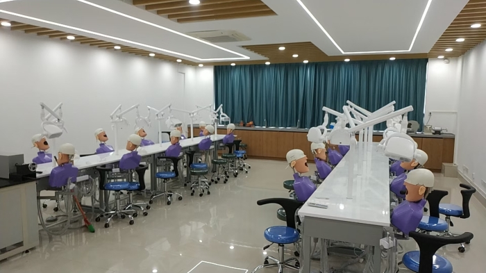 908口腔医学技术实训室