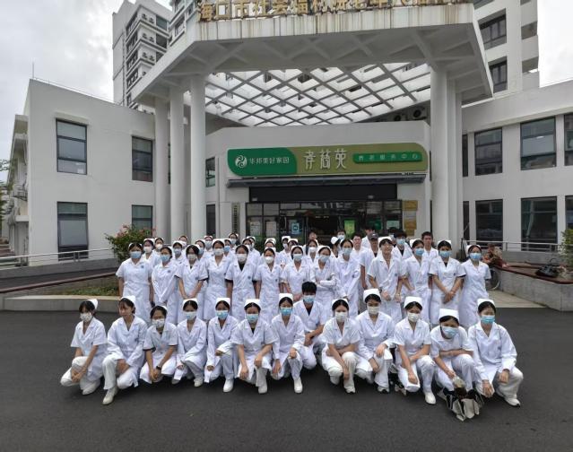 校友引领促成长，实践育人暖夕阳——我校护理专业学生赴养老服务中心 开展见习活动